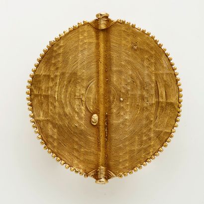 Pendentif en or 14K (585), Baoulé, Côte d'Ivoire
A...