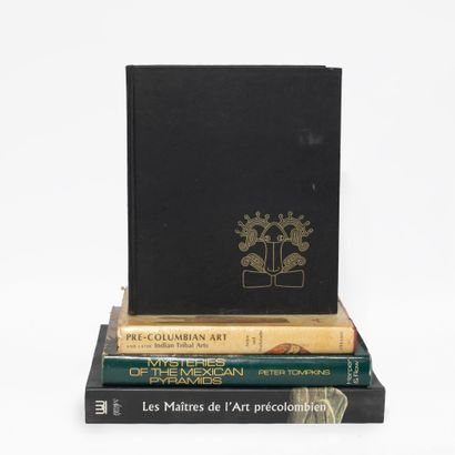 Lot comprenant 4 livres dont : 
- Les maitres...