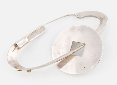Juliette POLAC (née en 1964)
Grande broche...