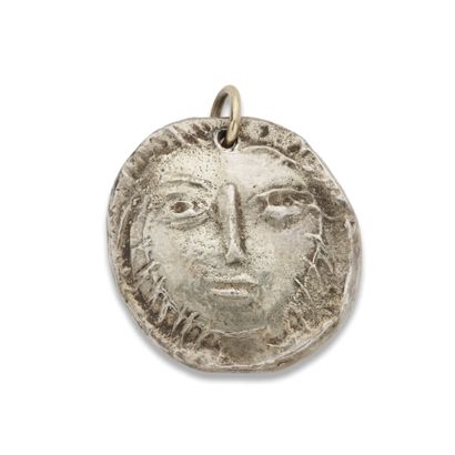 Pablo PICASSO (1881-1973), d'après 
Médaillon...