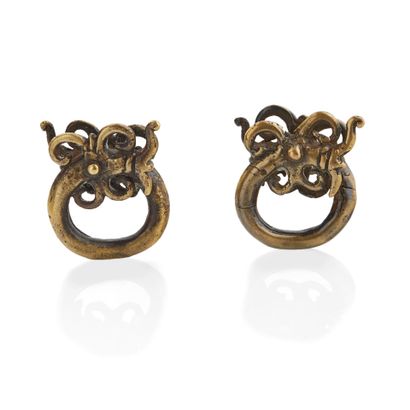 Paire de boucles d'oreilles en métal, Dayak,...