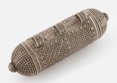 Amulette en argent (800) porte-verset, Hirz,...