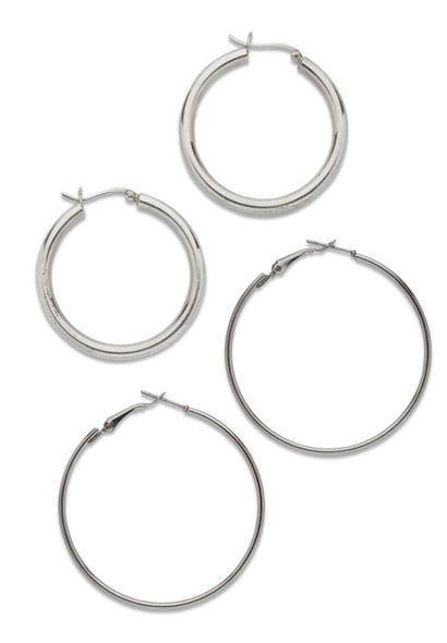Deux paires de créoles en argent (925)
Dim....