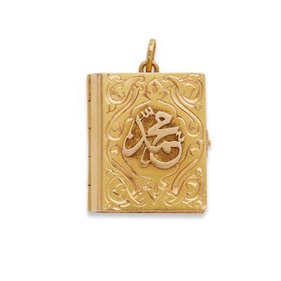 Pendentif en or, Égypte XXe siècle
En or...
