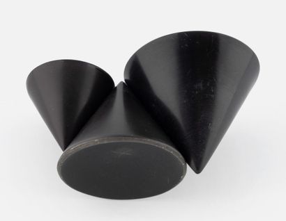 Florence LEHMANN (née en 1964)
Trois broches...
