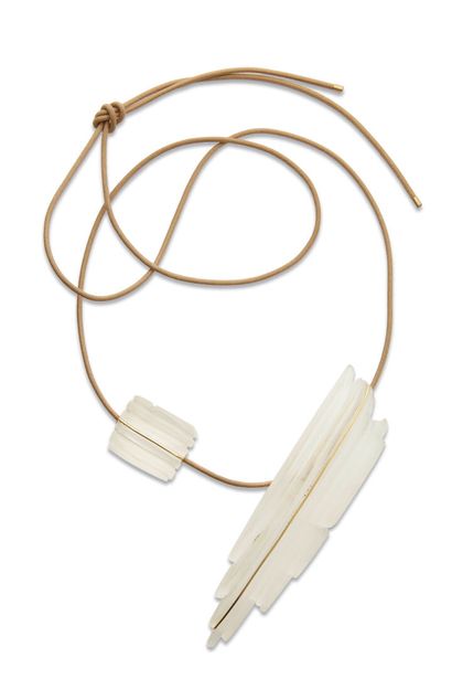 Delphine NARDIN (née en 1965)
Collier en...