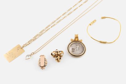 Lot en or 18K (750) et 14K (585) comprenant...