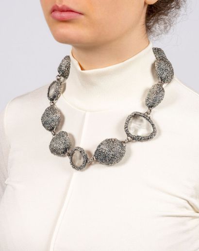 Giorgio VIGNA (né en 1955)
Collier en cuivre,...