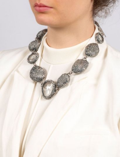Giorgio VIGNA (né en 1955)
Collier en cuivre,...