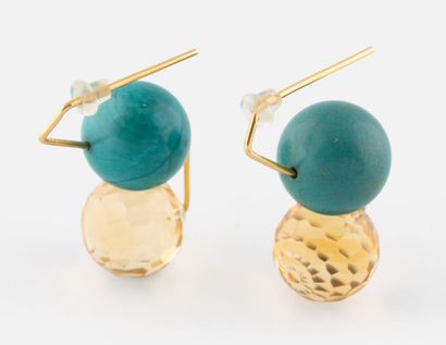 Lara KOULAJIAN (née en 1964)
Paire de boucles...