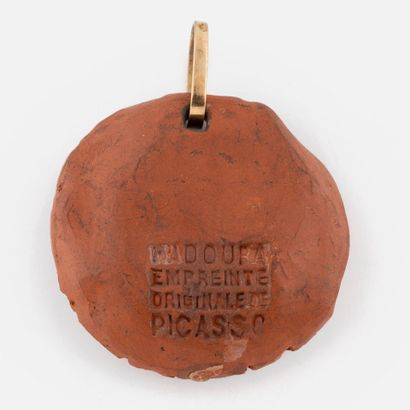 Pablo PICASSO (1881-1973), d'après 
Pendentif...