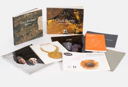 Lot comprenant 9 catalogues dont : 
- Venini...