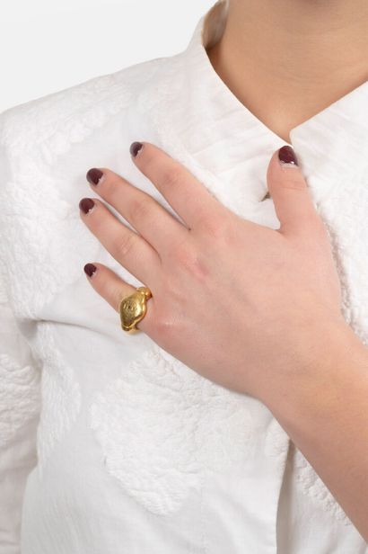 Bague en or 18K, 
TDD : 42.5, Poids brut...