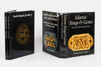 Lot comprenant 3 livres dont : 
- Early Islamic...