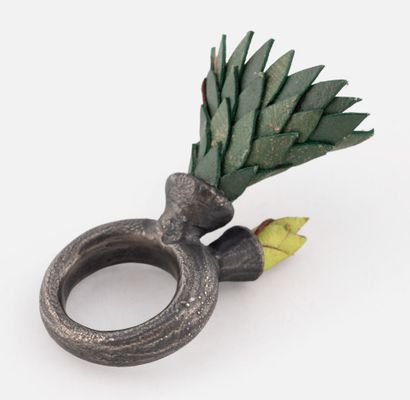 HeeJoo KIM (XXIe SIECLE)
Bague argent, cuir...