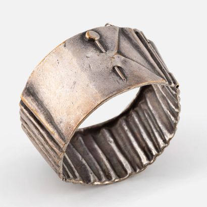Line VAUTRIN (1913-1997)
Bracelet manchette...