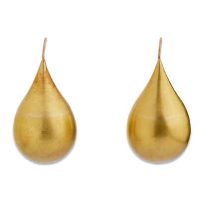 Lara KOULAJIAN (née en 1964)
Paire de pendants...