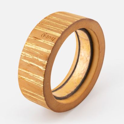 Géraldine LUTTENBACHER (né en 1965)
Bracelet...