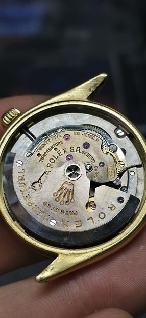 ROLEX
Montre bracelet «Oyster perpetual»...