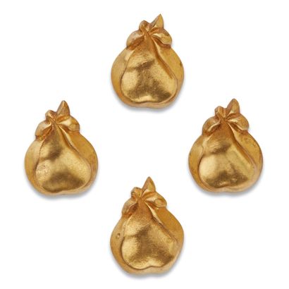Line VAUTRIN, attribué à 
Quatre boutons...