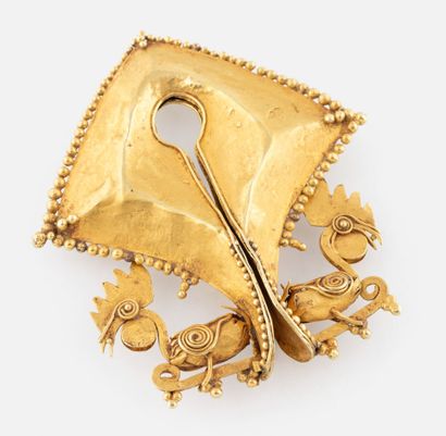 Ornement d'oreille ou pendentif en or jaune...