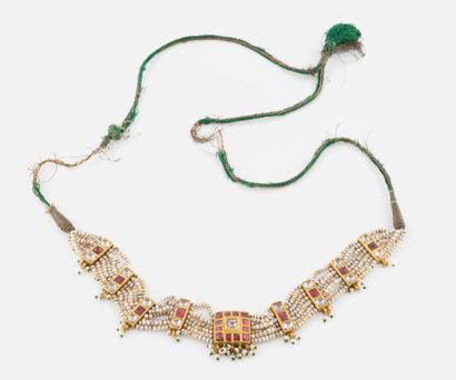 Collier en or et perles de semence Inde,...
