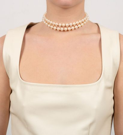 Collier perles de culture,
A deux rangs de...