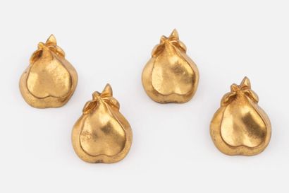 Line VAUTRIN, attribué à 
Quatre boutons...