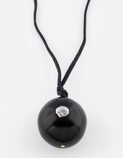 Rose MORANT (née en 1963)
Pendentif 