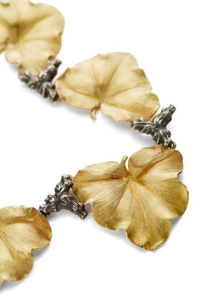 BUCCELLATI
Collier en or et argent, par Buccellati
En...