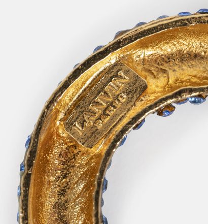 LANVIN
Pair of round clip-on earrings in...