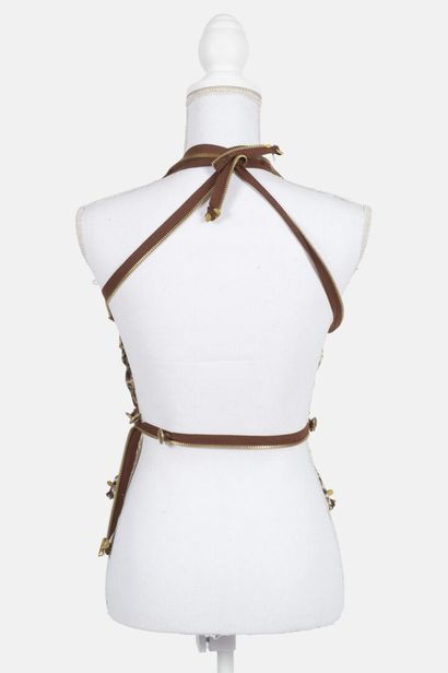 REINHARD LUTHIER
High-backed backless top...