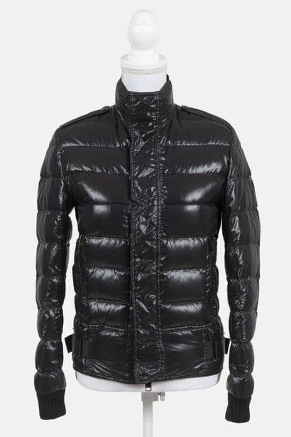 DIOR Homme
Short black polyamide puffer jacket,...