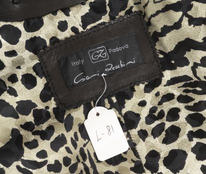 GIANI ZECHINNI
Long black leather coat with...