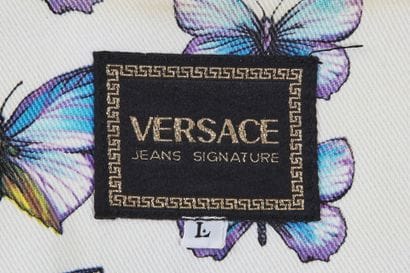 VERSACE SIGNATURE JEANS BY GIANNI VERSACE
White...