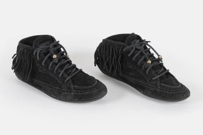 LOUIS VUITTON
Pair of black suede calfskin...