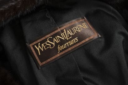 YVES SAINT LAURENT FUR
Long mink coat
Size...