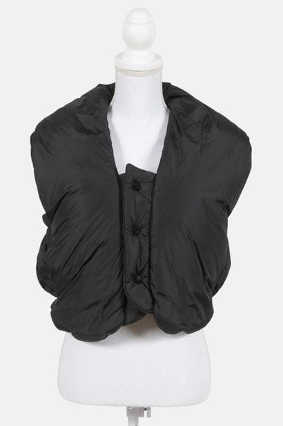 JEAN PAUL GAULTIER
Black sleeveless down...
