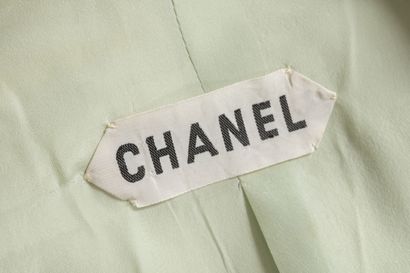 CHANEL HAUTE COUTURE BY KARL LAGERFELD
Green...