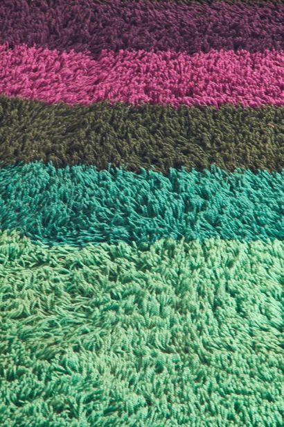 ANNEES 1970
Tapis mécanique haute laine,...