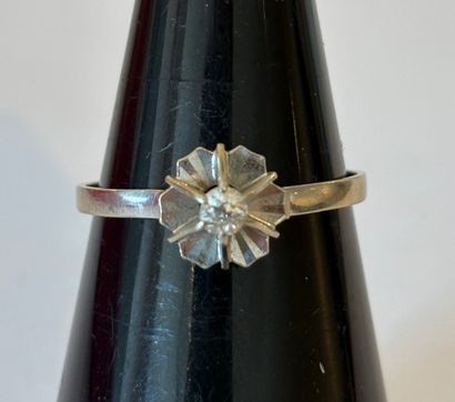 DIAMOND GOLD RING 
Solitaire in 18k (750...