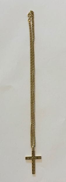 CHAINE ET PENDENTIF EN OR 
Chaine et pendentif...
