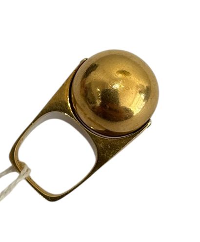 DINH VAN 
18k (750 thousandths) yellow gold...