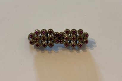 BROCHE NOEUD EN OR BLANC 18K
Broche en or...