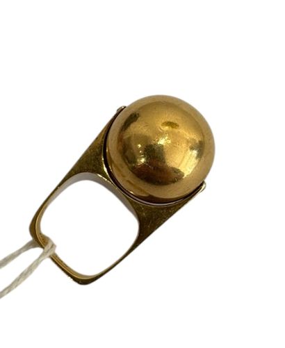 DINH VAN 
18k (750 thousandths) yellow gold...