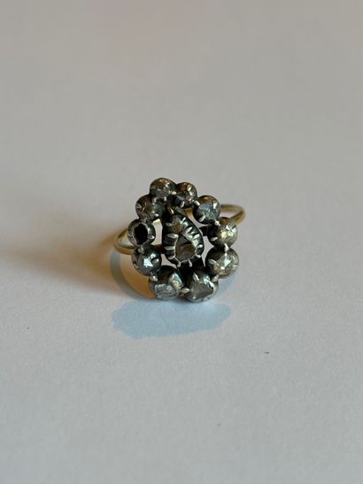 RING IN 18 K YELLOW GOLD 
Ring in 18 K (750...