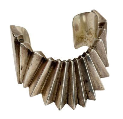 MODERNIST WORK. BRACELET MODERNITE
MODERNIST...