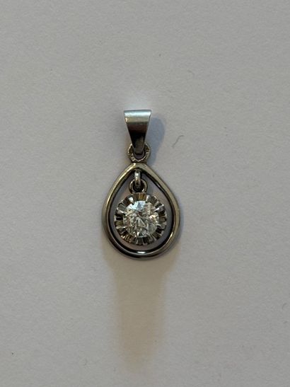 DIAMOND PENDANT 
18k (750 thousandths) white...