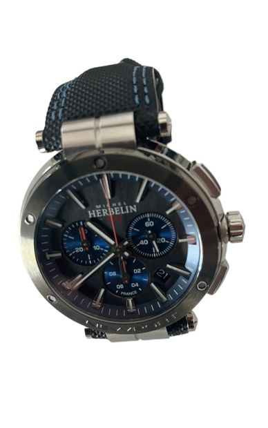 HERBELIN
Men's wristwatch model Newport blue...