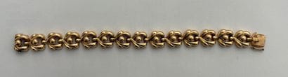 BRACELET EN OR JAUNE 18 K 
Bracelet en or...
